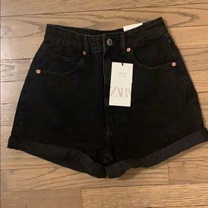 Zara size 34 Mom Fit Black Jean Shorts